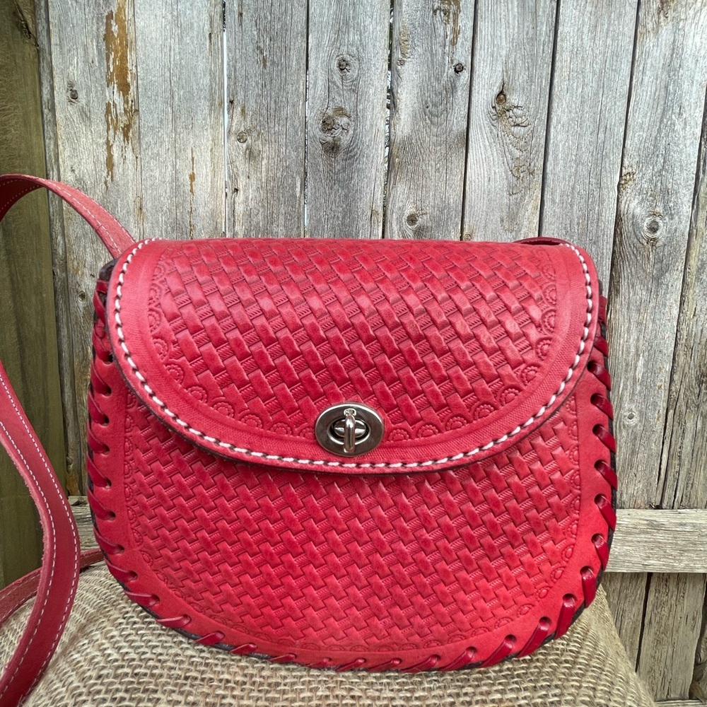 Leather Hand-Tooled Embossed Mexican Purse / Handmade Bag / Artesanal